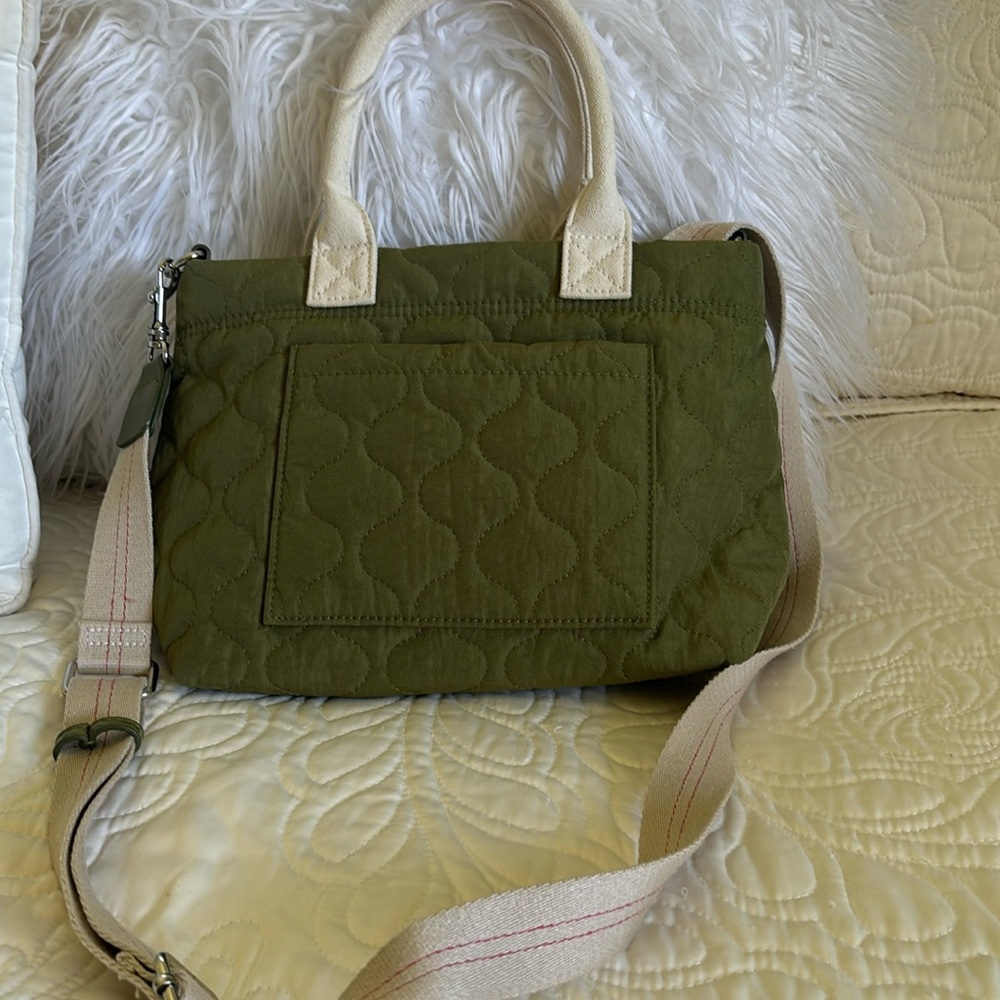 Universal Thread Olive Green Quilted Crossbody Bag with Cream Handles